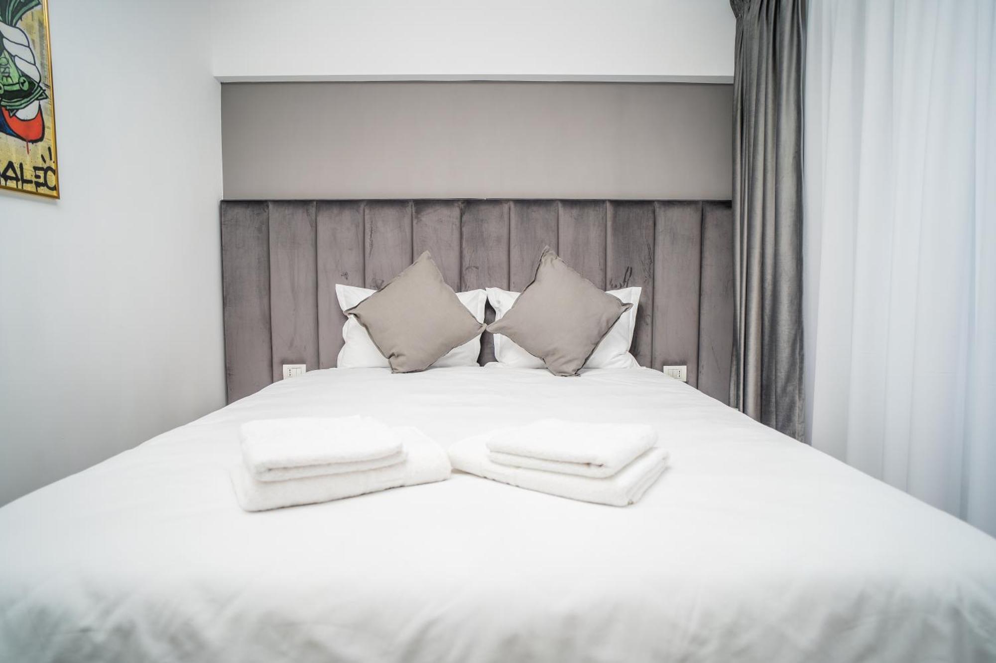 Top Location - Contemporary Parliament View - 2Br Bucharest Luaran gambar